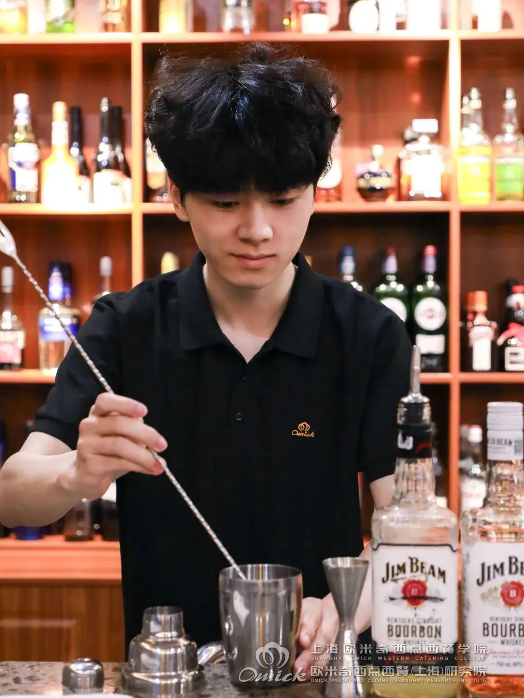 别等中考落榜才追悔莫及!初中生另有一条优质出路,上海欧米奇学技能,此刻知晓正当时! 第23张