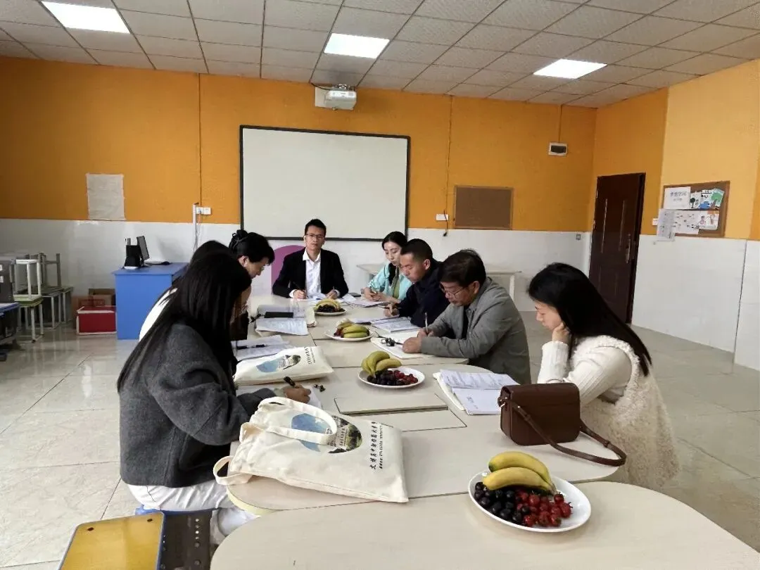 聚力高效课堂 共研中考策略——吉安县高效课堂第二责任片区研讨会在文博学校圆满举行 第20张