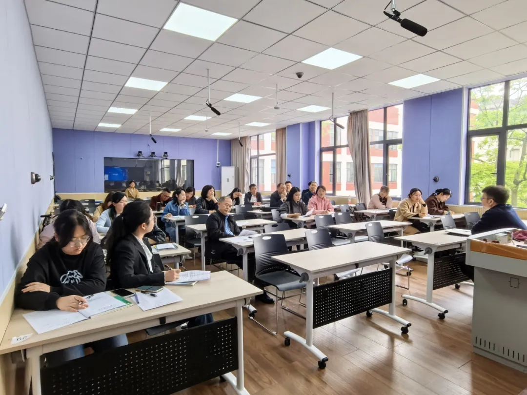 福泉教育局莅校 共研中考备考 第16张