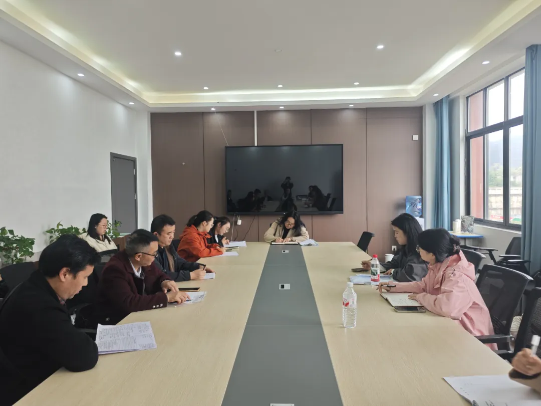 福泉教育局莅校 共研中考备考 第23张