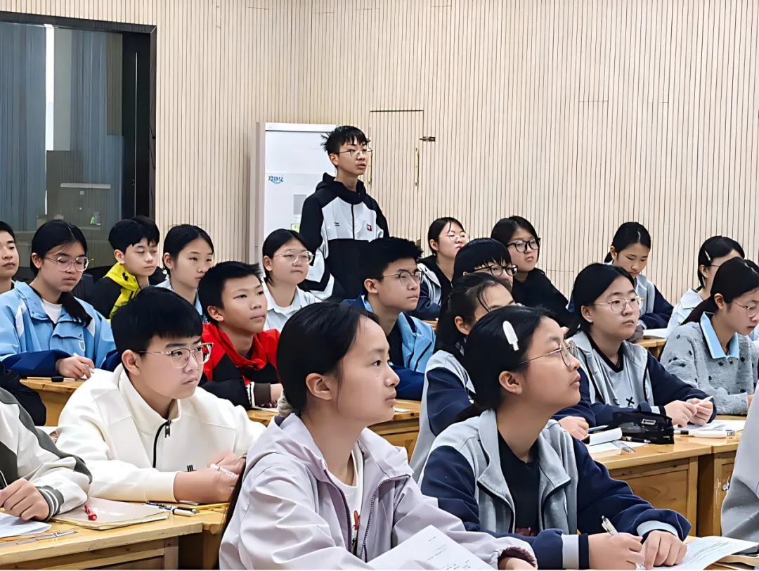 聚焦中考聚合力 研思共进启新程——大丘小学教共体2026年毕业年级教学研讨活动圆满落幕 第14张