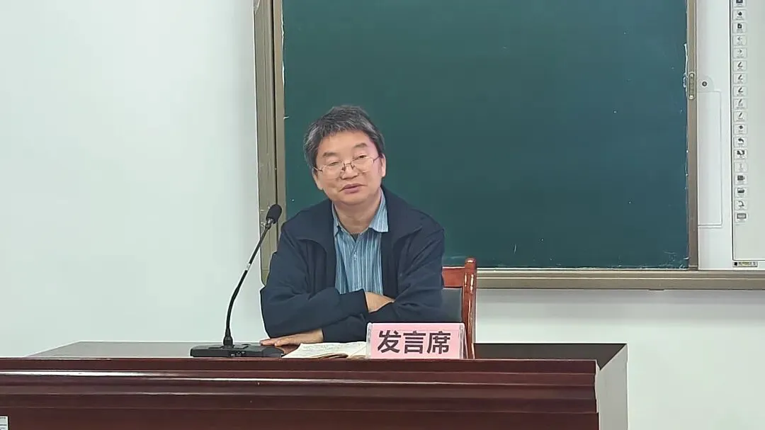 深悟课标,精讲真题——我校两校区联合开展“讲课标・讲真题”竞赛活动 第8张