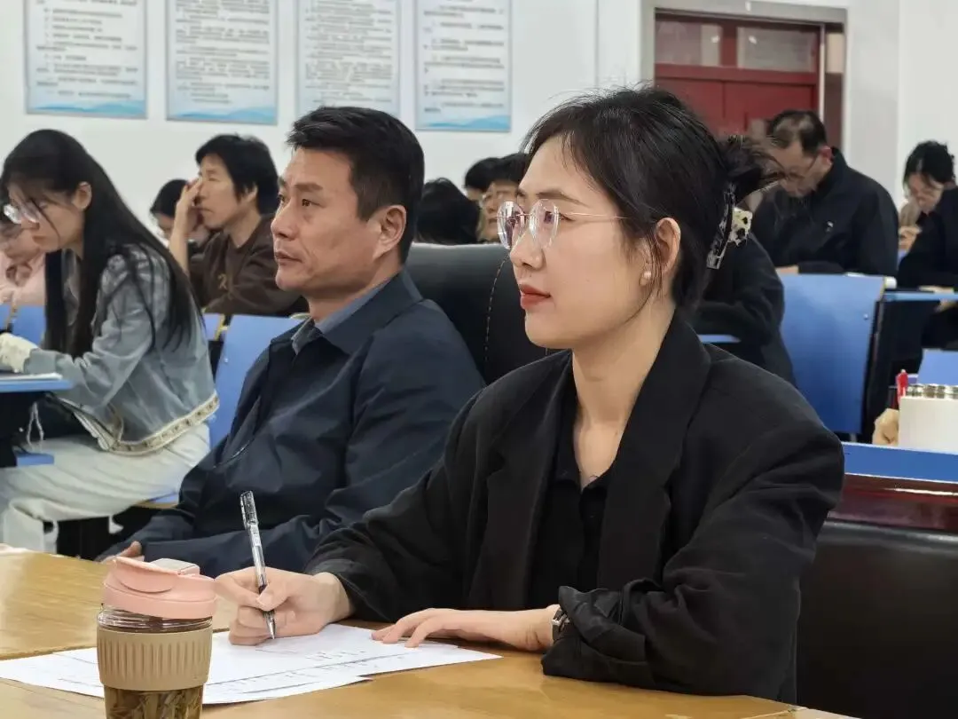 深悟课标,精讲真题——我校两校区联合开展“讲课标・讲真题”竞赛活动 第13张