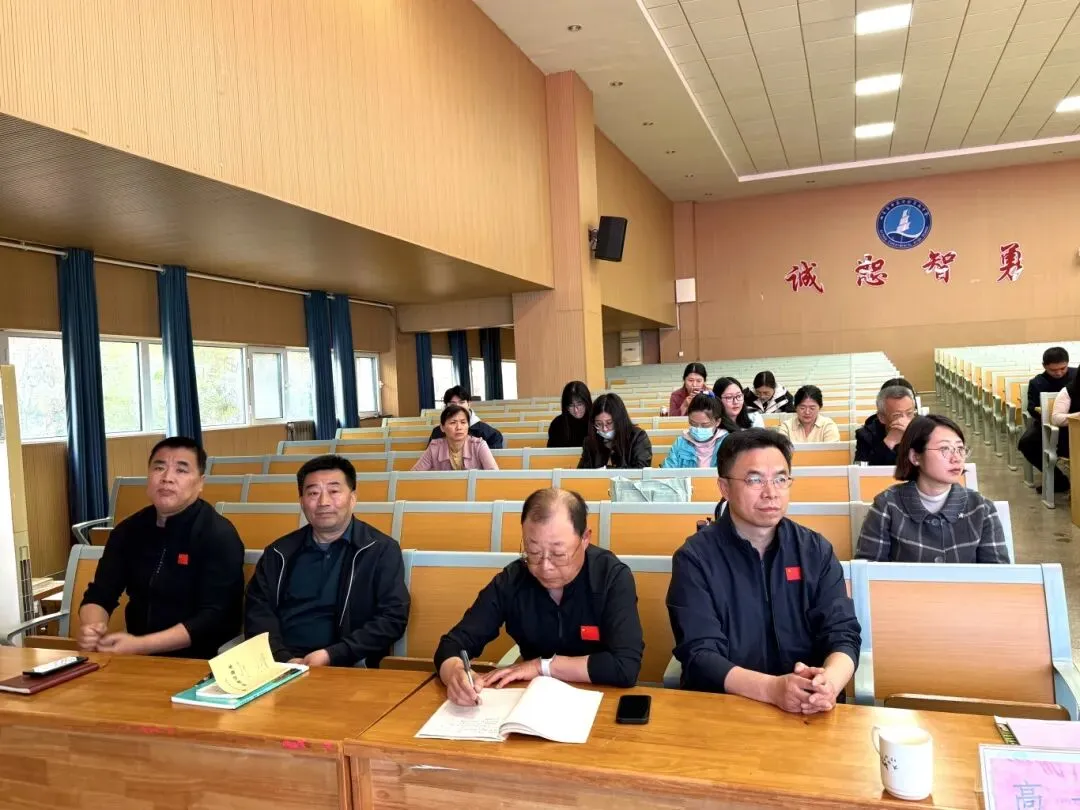 深悟课标,精讲真题——我校两校区联合开展“讲课标・讲真题”竞赛活动 第14张