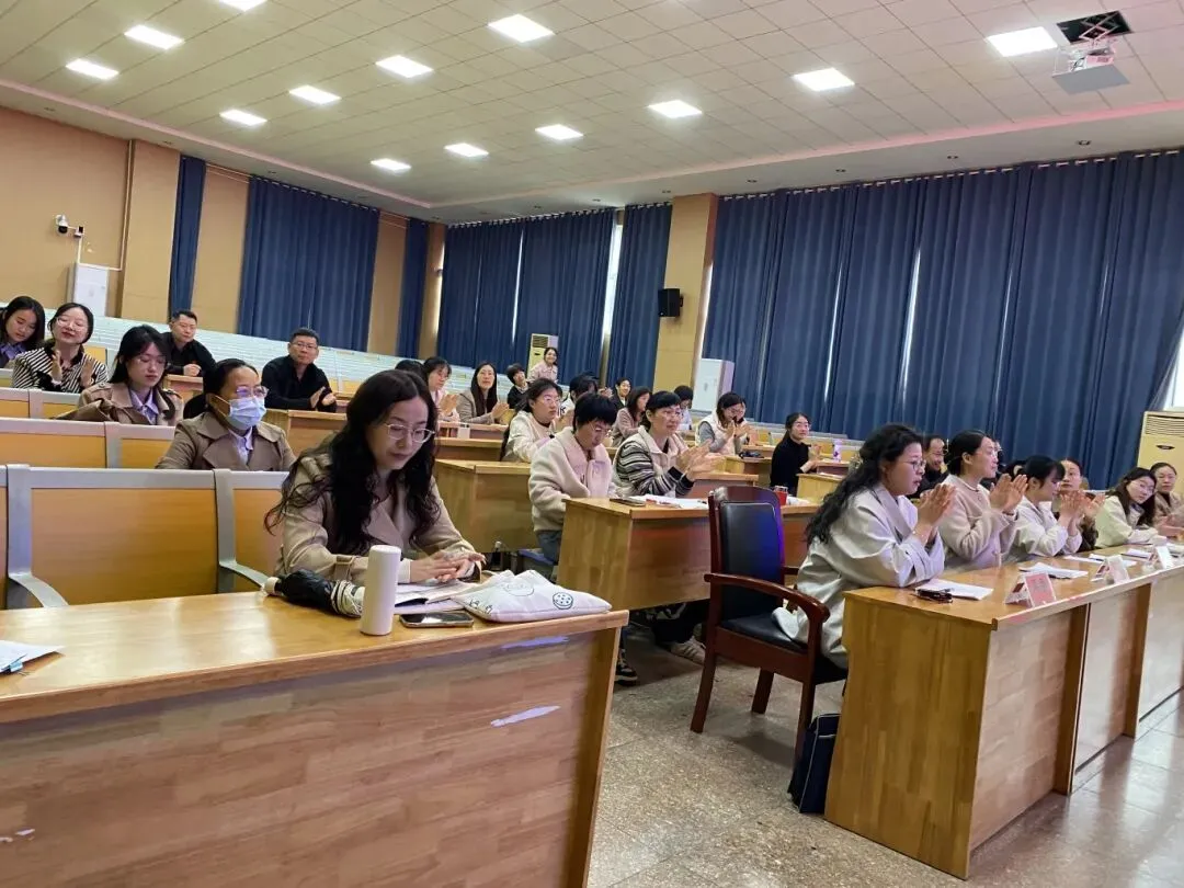 深悟课标,精讲真题——我校两校区联合开展“讲课标・讲真题”竞赛活动 第19张