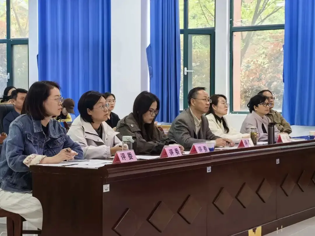 深悟课标,精讲真题——我校两校区联合开展“讲课标・讲真题”竞赛活动 第24张