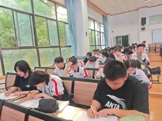 名师进金辰 笃行备中考 同心向未来 ——金辰中学初三数学名师进课堂专题讲座纪实 第22张
