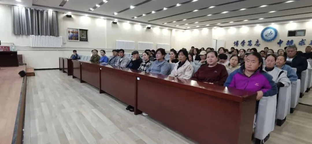 【教联体动态】协同冲刺 备战中考——博湖县“中考必修课”家庭教育主题讲座圆满落幕 第6张