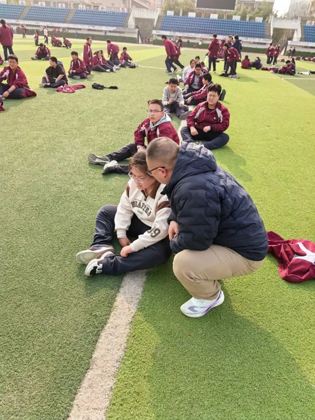 厉兵秣马迎中考 跑道逐梦试锋芒——清河开明中学初二级部体育备考纪实 第18张