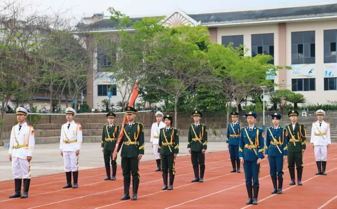 厉兵秣马迎中考,誓战五十绽芳华 | 中考五十天冲刺誓师大会圆满举行 第9张