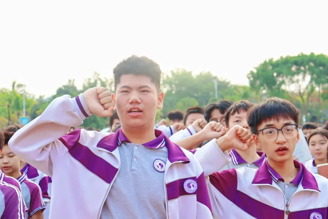 厉兵秣马迎中考,誓战五十绽芳华 | 中考五十天冲刺誓师大会圆满举行 第22张