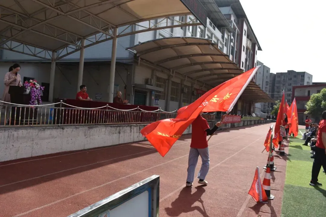 万州分水中学隆重举行中考冲刺动员暨家长会 第27张