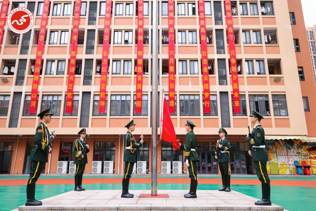 策马扬鞭 问鼎巅峰︱2026届中考动员大会燃情举行 第44张