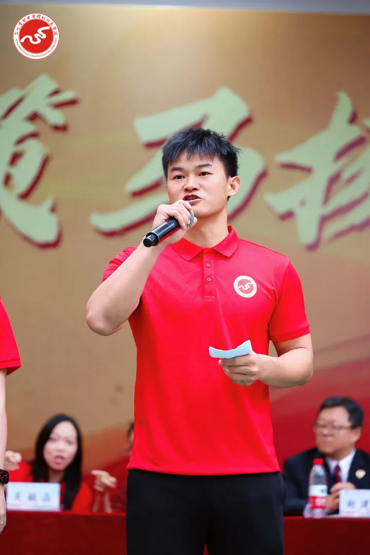 策马扬鞭 问鼎巅峰︱2026届中考动员大会燃情举行 第73张