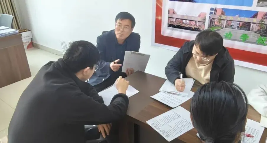 推门听课,助力中考——成功中考三校开展推门听课教研活动 第13张