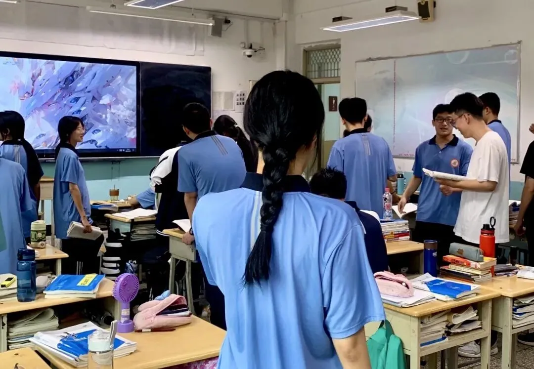 高二儿子今天期中考,而我决定做个“佛系”家长 第6张