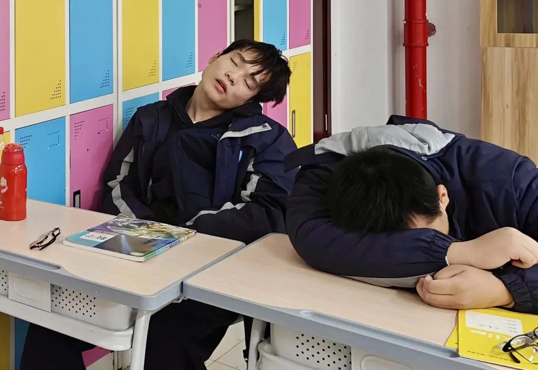 高二儿子今天期中考,而我决定做个“佛系”家长 第11张