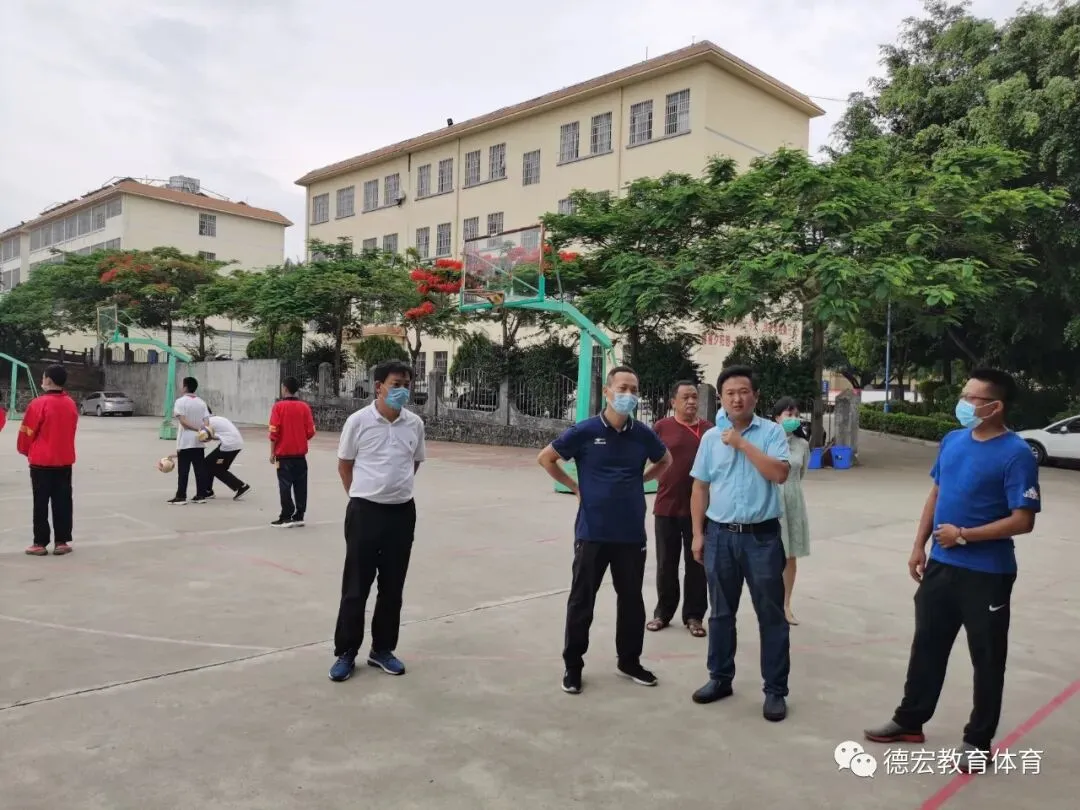 司银荃调研芒市体育中考备考准备情况 第2张