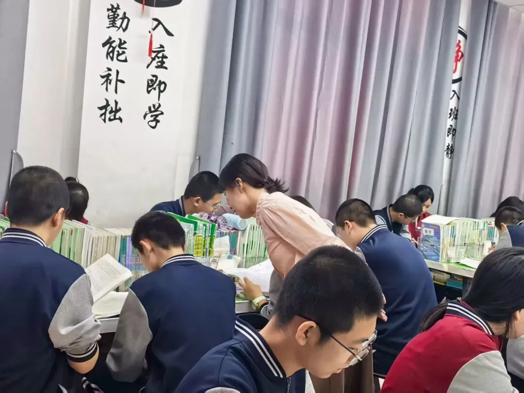 诗韵文言润课堂 笃行实干赴中考 ——承德文茂天卉中学王文会老师试卷展评课 第12张