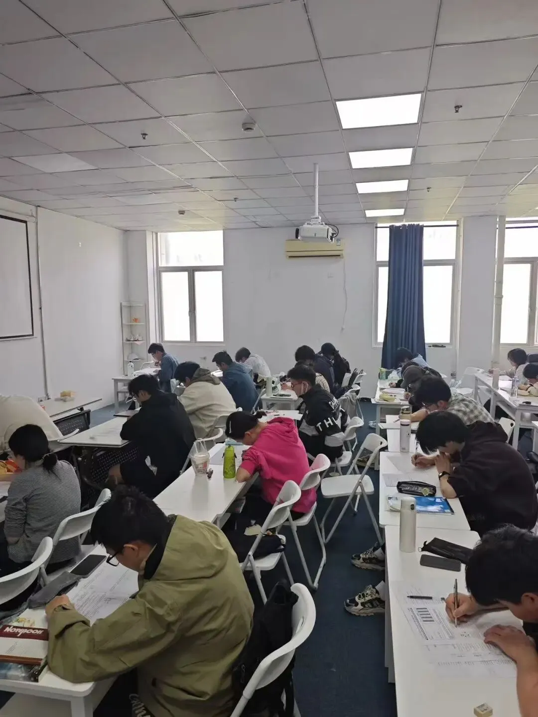 以模考砺锋芒,蓄力再启航|启承插班生2026首次全真模拟考试圆满落幕 第20张