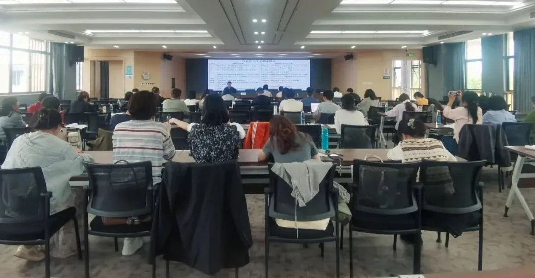 【附中资讯】聚焦中考复习 共探教学新径——桐乡市初中社会教研活动在桐高附中举行 第3张