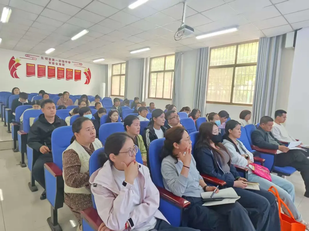 东明县教研室举办全县初中生物中考研讨会 第5张