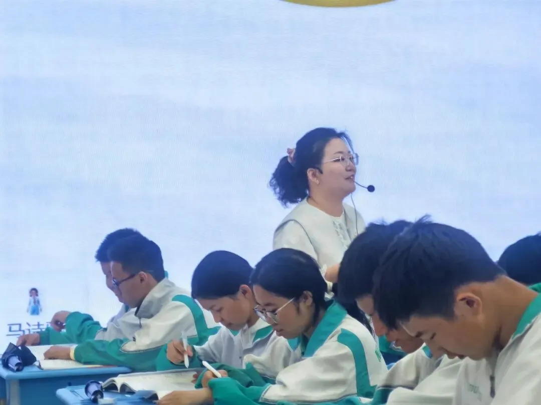 群策群力助中考 倾囊相授传匠心——银川市第三十六中学语文组开展备考系列专题活动 第9张