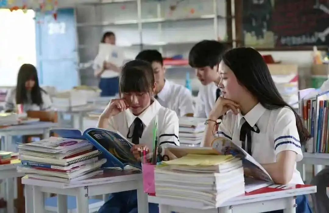 初三考不上高中?别等中考成绩了!现在就得开始找学校,否则好学校早被抢光了! 第2张