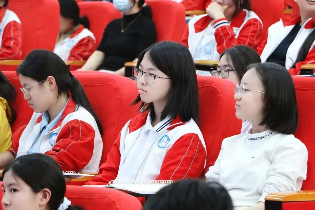 【集团赋能】凝心聚力备中考 心理赋能赢未来——昆一中西山学校教育集团春雨路校区举行2026届初三年级心理团辅活动 第49张