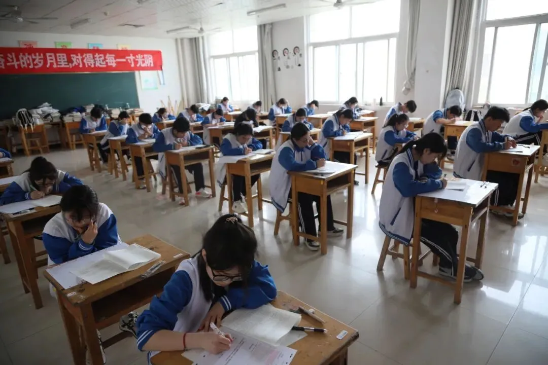 云天职教高三年级第三次模拟考试圆满落幕——全真模拟高考流程,助力学子备战高考 第29张