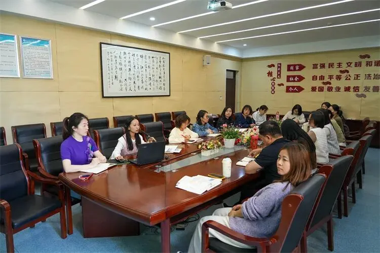 【中考备考·英语组】精研中考明方向 凝心聚力备新程----我校英语组备考研讨会圆满召开 第3张