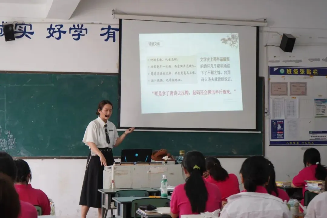 她是一道光——从中考失利到国家奖学金,这个职校女孩用三年照亮了自己 第12张