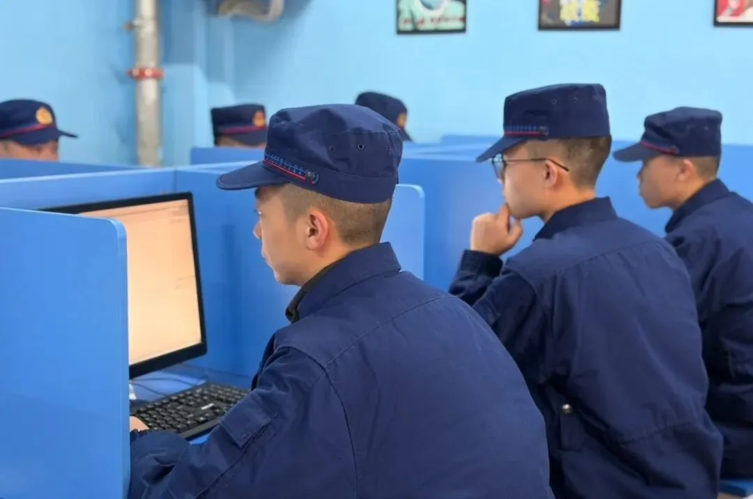 她是一道光——从中考失利到国家奖学金,这个职校女孩用三年照亮了自己 第28张