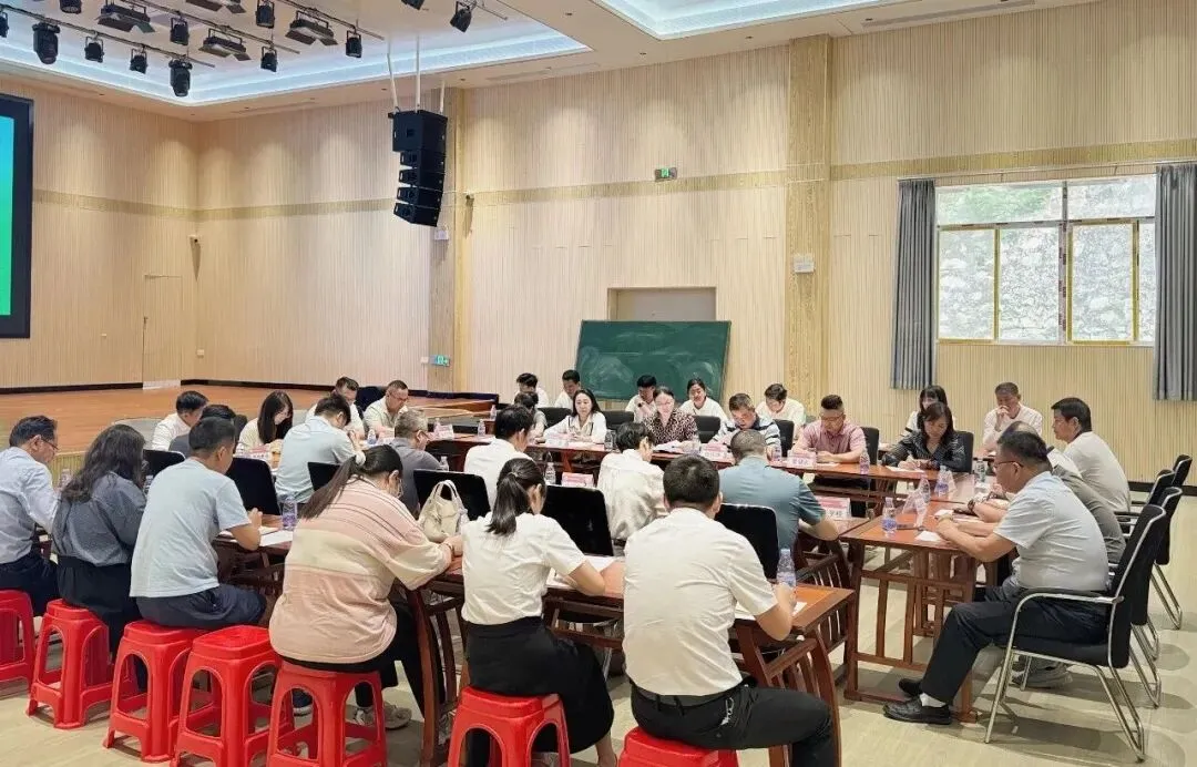 聚焦中考改革,共话质量提升!东城街道民办教育提质座谈会在我校顺利召开 第15张