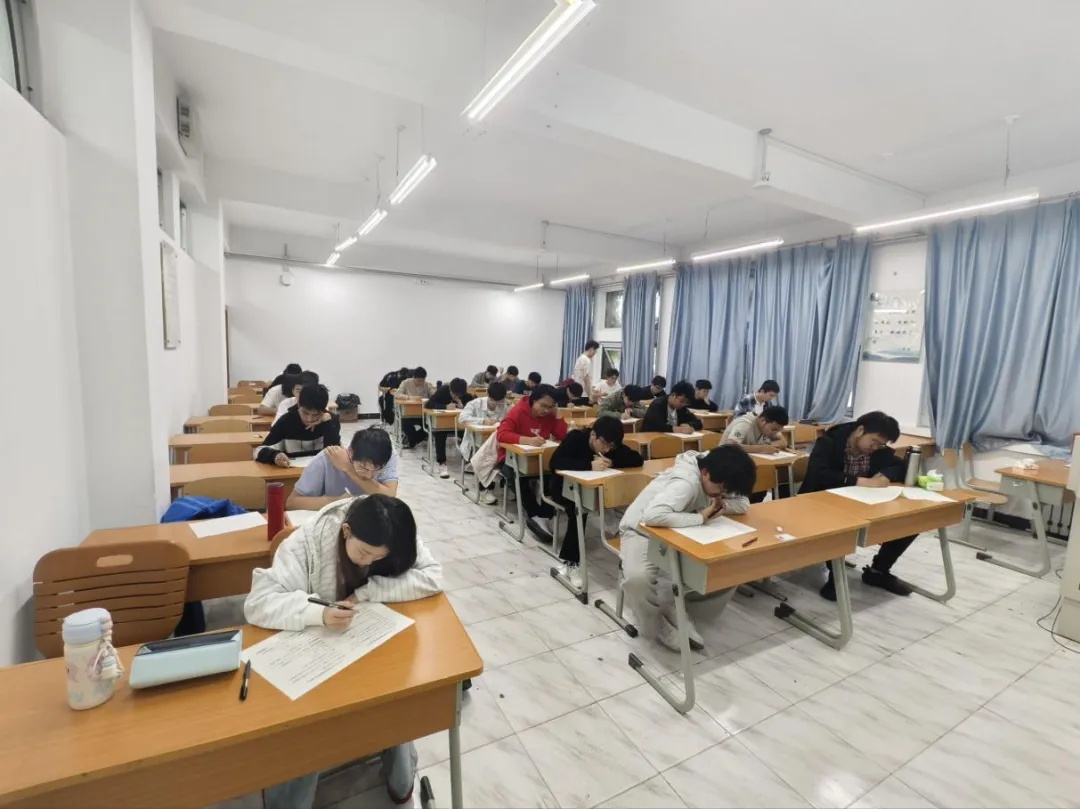 机械工程学院举办高等数学期中模拟考试 第7张