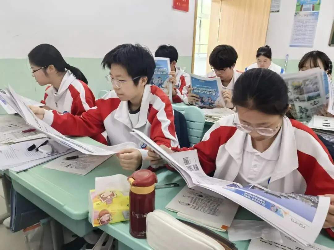 2026青岛市(城阳区)中考招生全媒汇展今日出版!中考“最强攻略”已送达城阳区(含高新区)一万余名初三考生手中 第40张