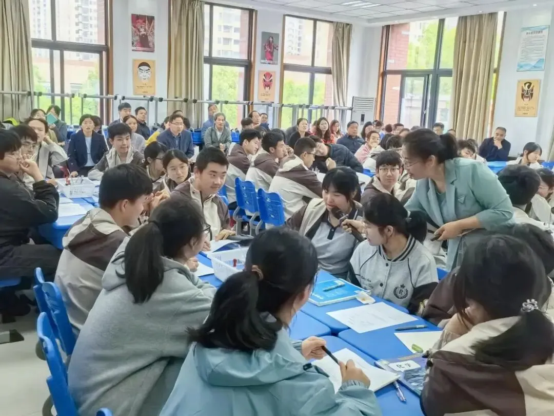 精研真题明方向 靶向施策促提升——长丰县2026届九年级化学学科中考二轮复习备考研讨会在北城力高学校成功举办 第17张