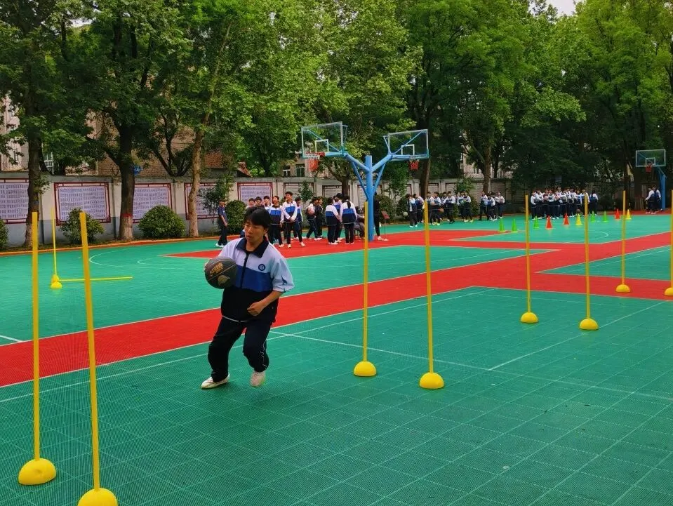 以测促练备中考 砺志强体展风采——兴平市高新第一中学中考体育模拟测试圆满完成 第16张