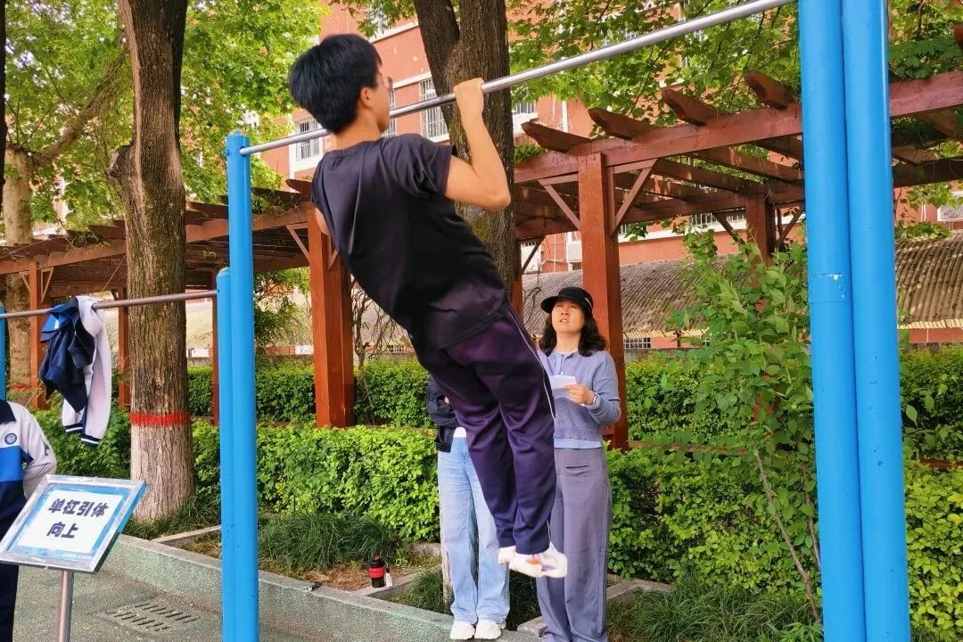 以测促练备中考 砺志强体展风采——兴平市高新第一中学中考体育模拟测试圆满完成 第19张