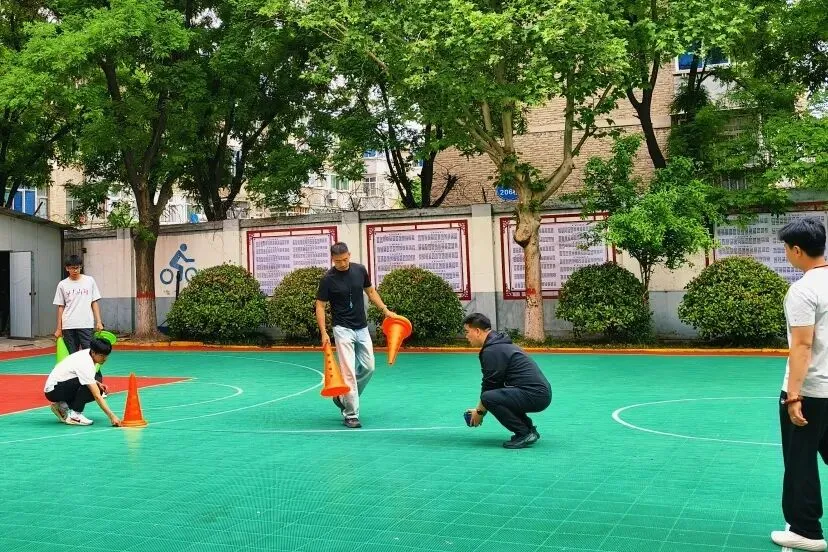 以测促练备中考 砺志强体展风采——兴平市高新第一中学中考体育模拟测试圆满完成 第25张