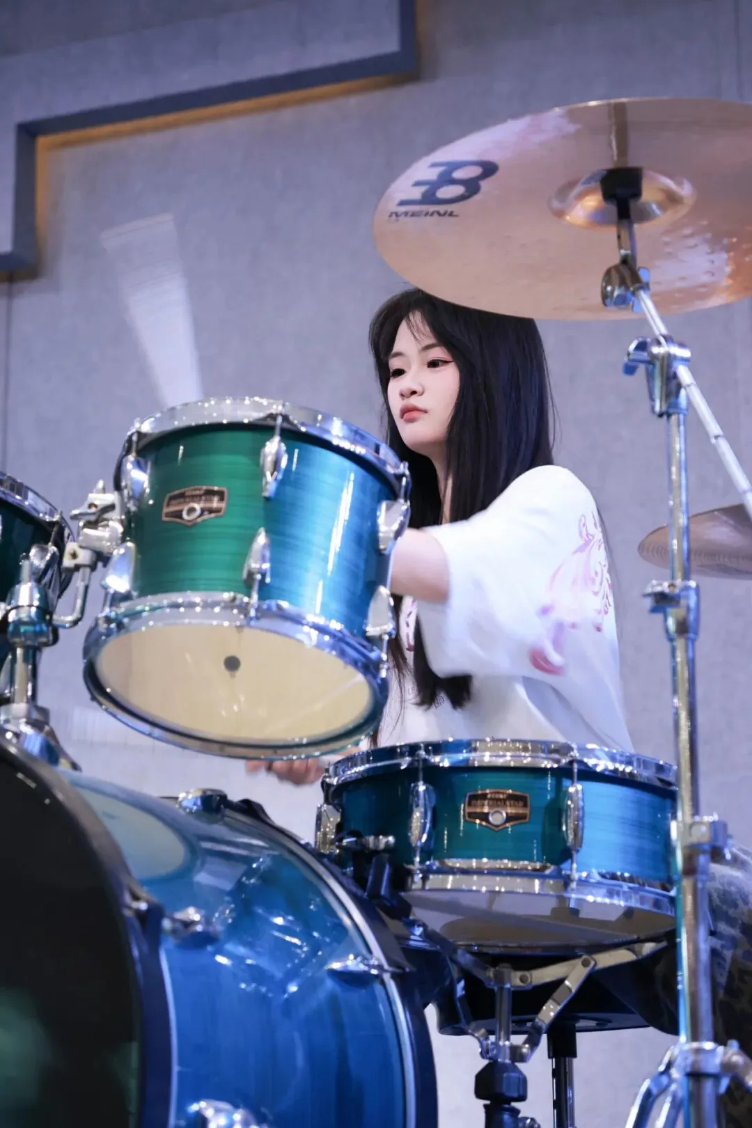 舒曼音乐模拟考 | 第一次穿上礼服,站上舞台.有点紧张,但这一步,TA们走得很认真! 第13张