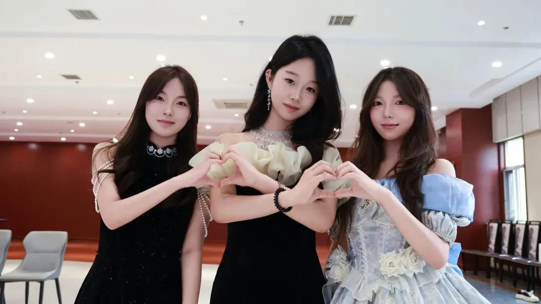 舒曼音乐模拟考 | 第一次穿上礼服,站上舞台.有点紧张,但这一步,TA们走得很认真! 第17张