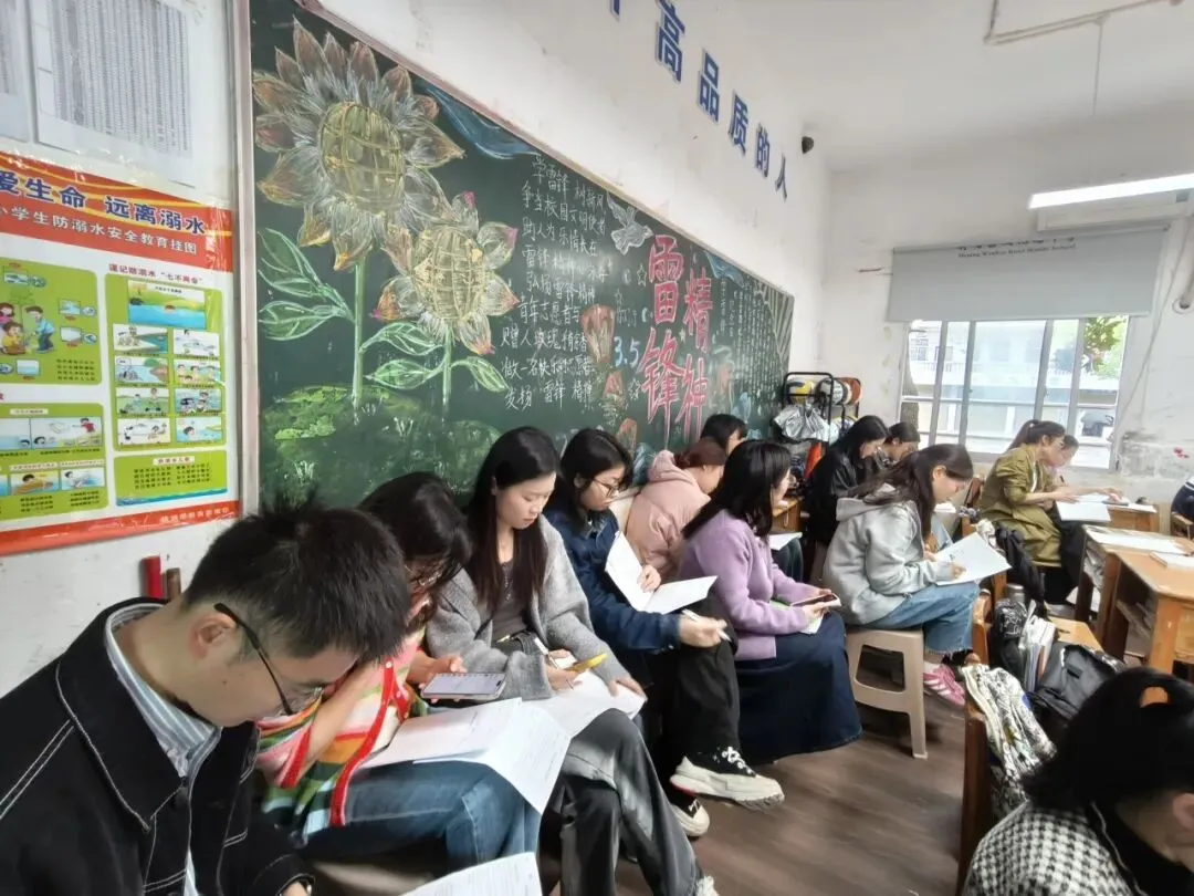 视导引领促成长,深耕细研助中考 ——荷塘区文化路中学迎接区教学视导 第8张