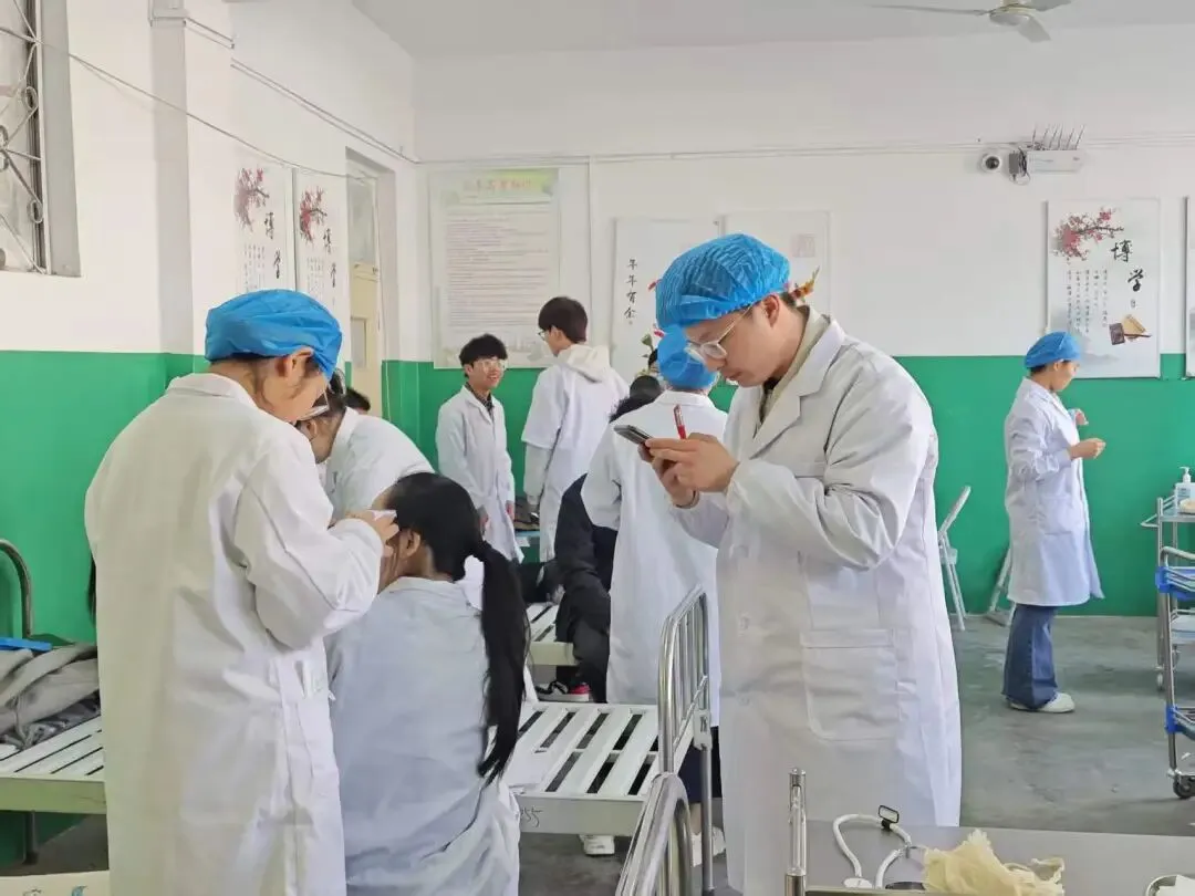 人卫教育春季高考模拟考试预告 第42张