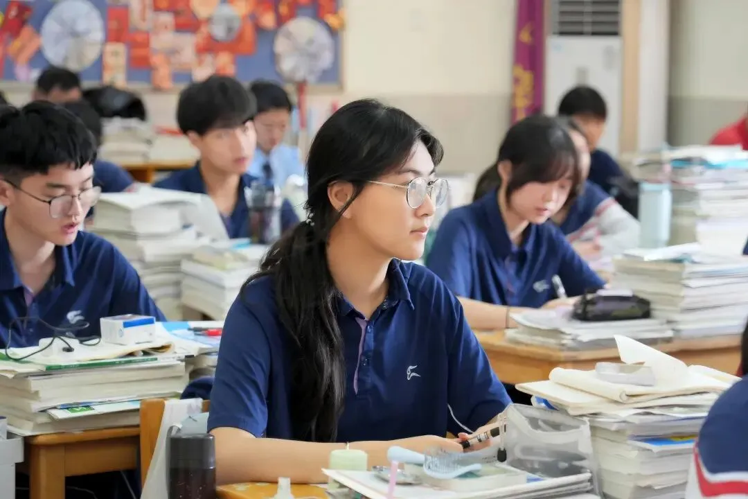 中考失利就没机会了?我们用三年证明:选对赛道,比埋头苦读更重要 第4张