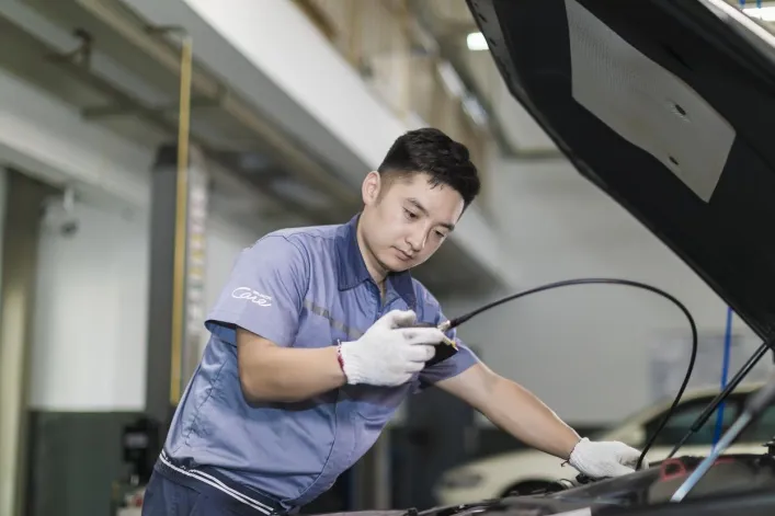 从职高生到985高校博士、从中考失利到世界冠军……杭州这所高中让每一个“死磕”专业的孩子,都有可能成为下一个“张雪” 第17张