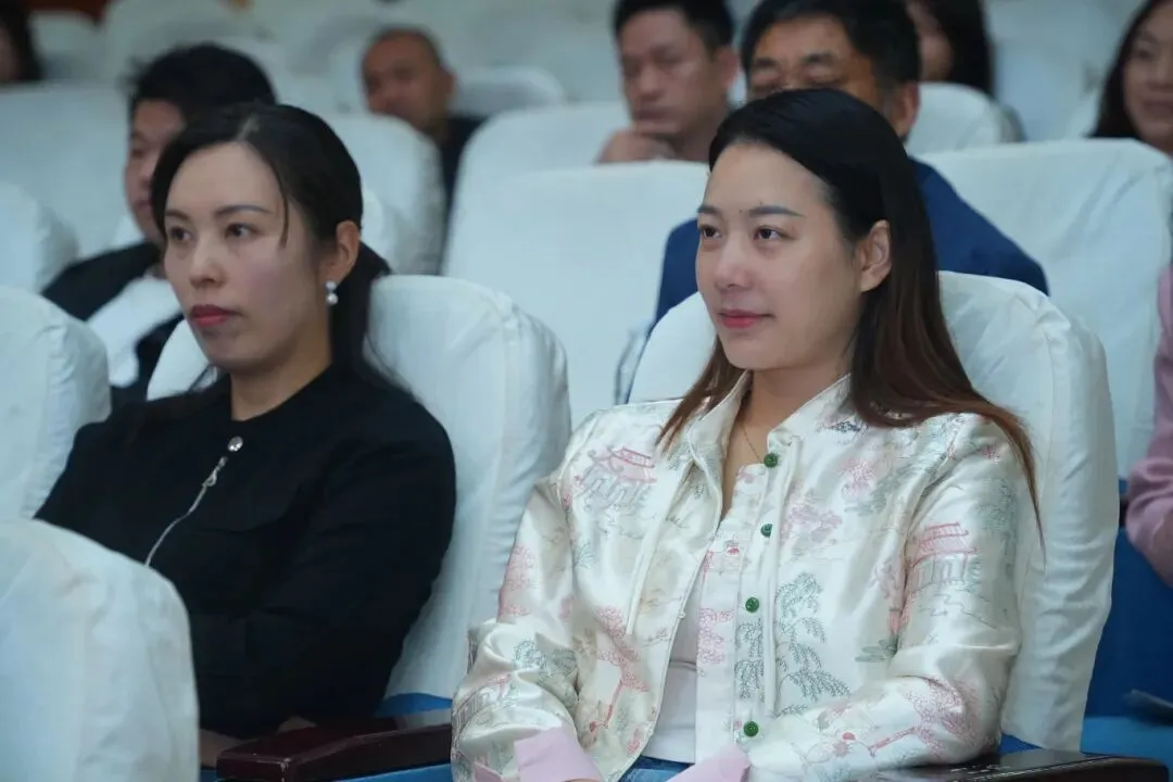 家校同心护航中考 科学育儿赋能成长——初三家庭教育指导专题讲座 第20张