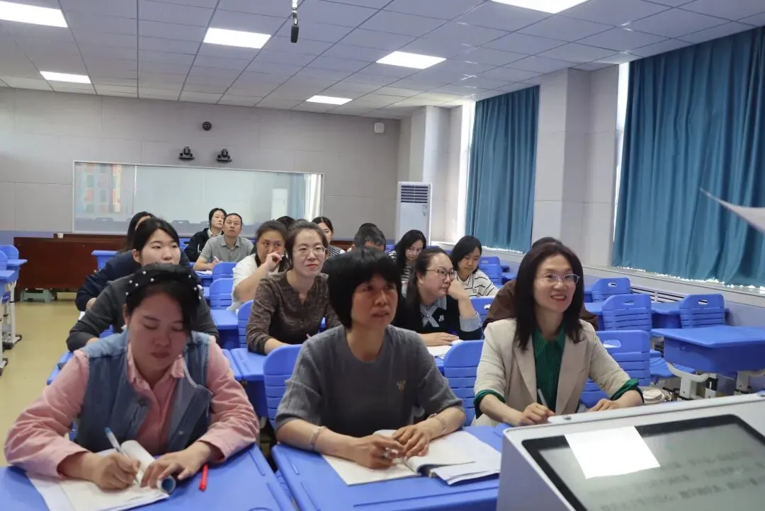 靶向施策送课助航,校际教研共备中考——桓台县世纪中学初四语文订单式教研活动圆满举行 第15张