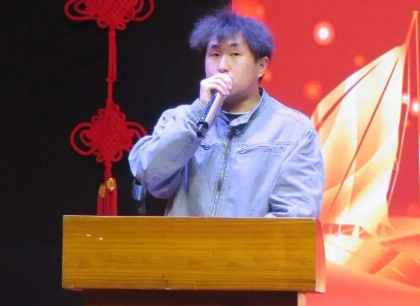 逐梦中考燃斗志・榜样领航赴新程 || 沅陵七中2026年上学期期试总结表彰大会 第4张