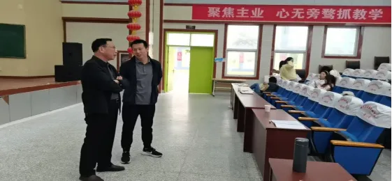 精研细析明方向 凝心聚力备中考——我县九年级一模数学分析会圆满召开 第4张